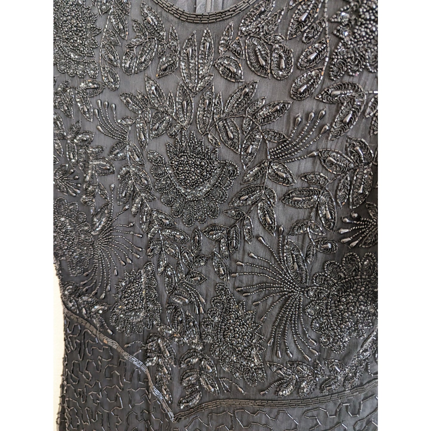 Vintage Laurence Kazar Womens Sz M Knee Length 100% Silk Dress Fully Beaded