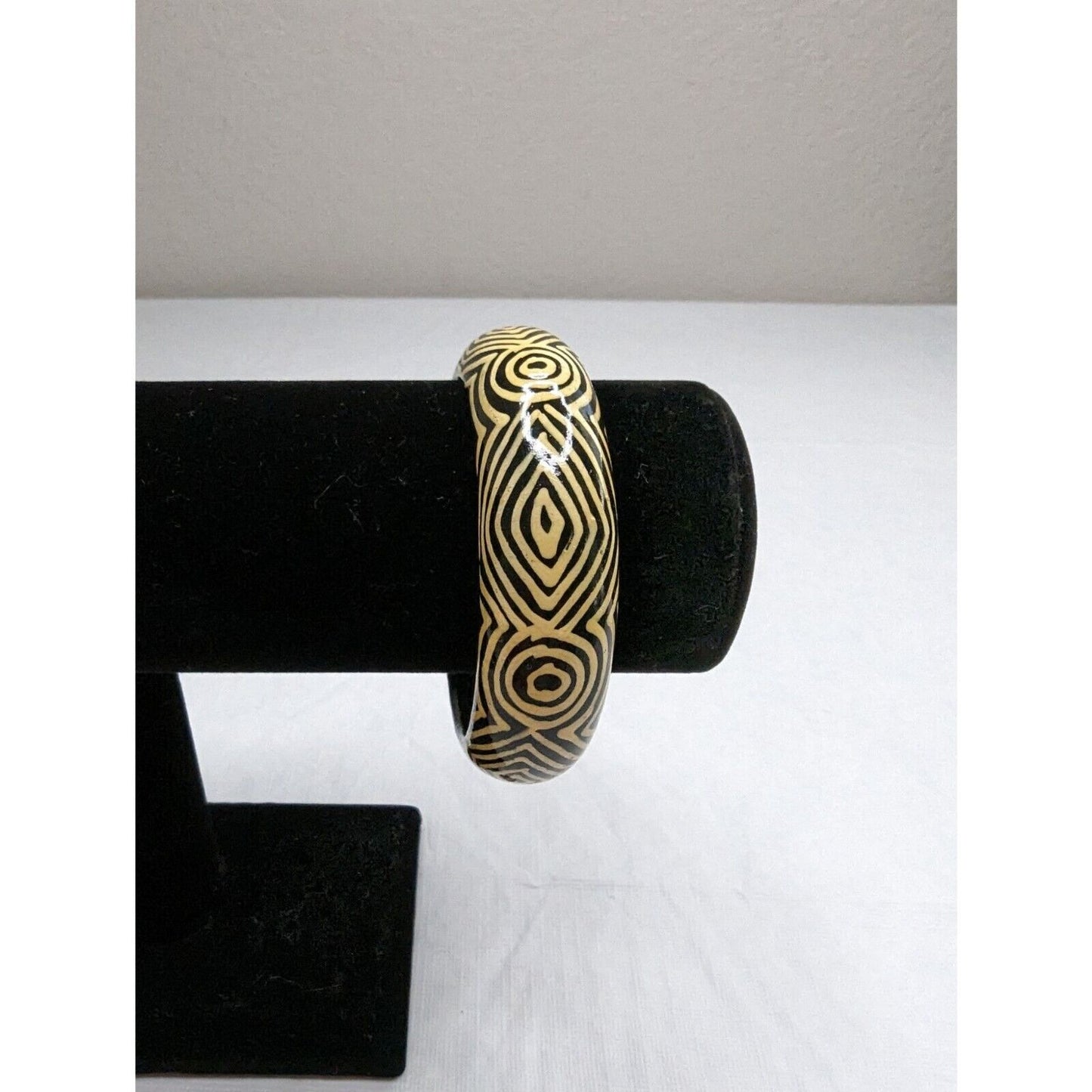 Vintage Black and Ivory Hand Painted Wooden Bangle Bracelet