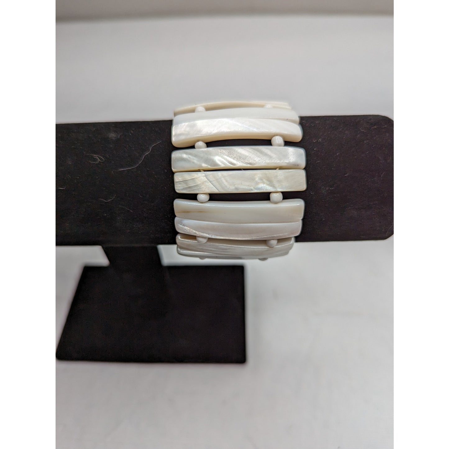 Vintage 1970s Cream Tone Beaded Cuff Bracelet