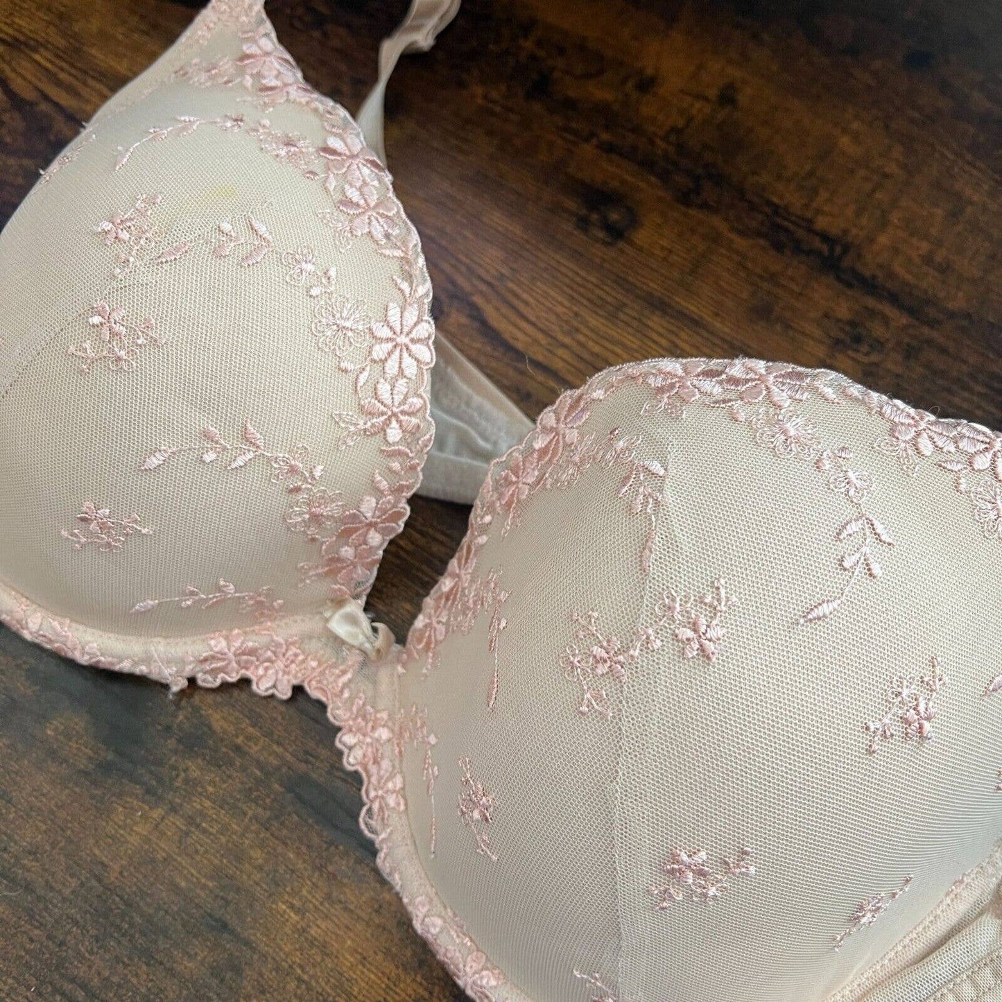 Ambrielle mujeres Sz 38D rosa claro y beige floral camiseta sujetador