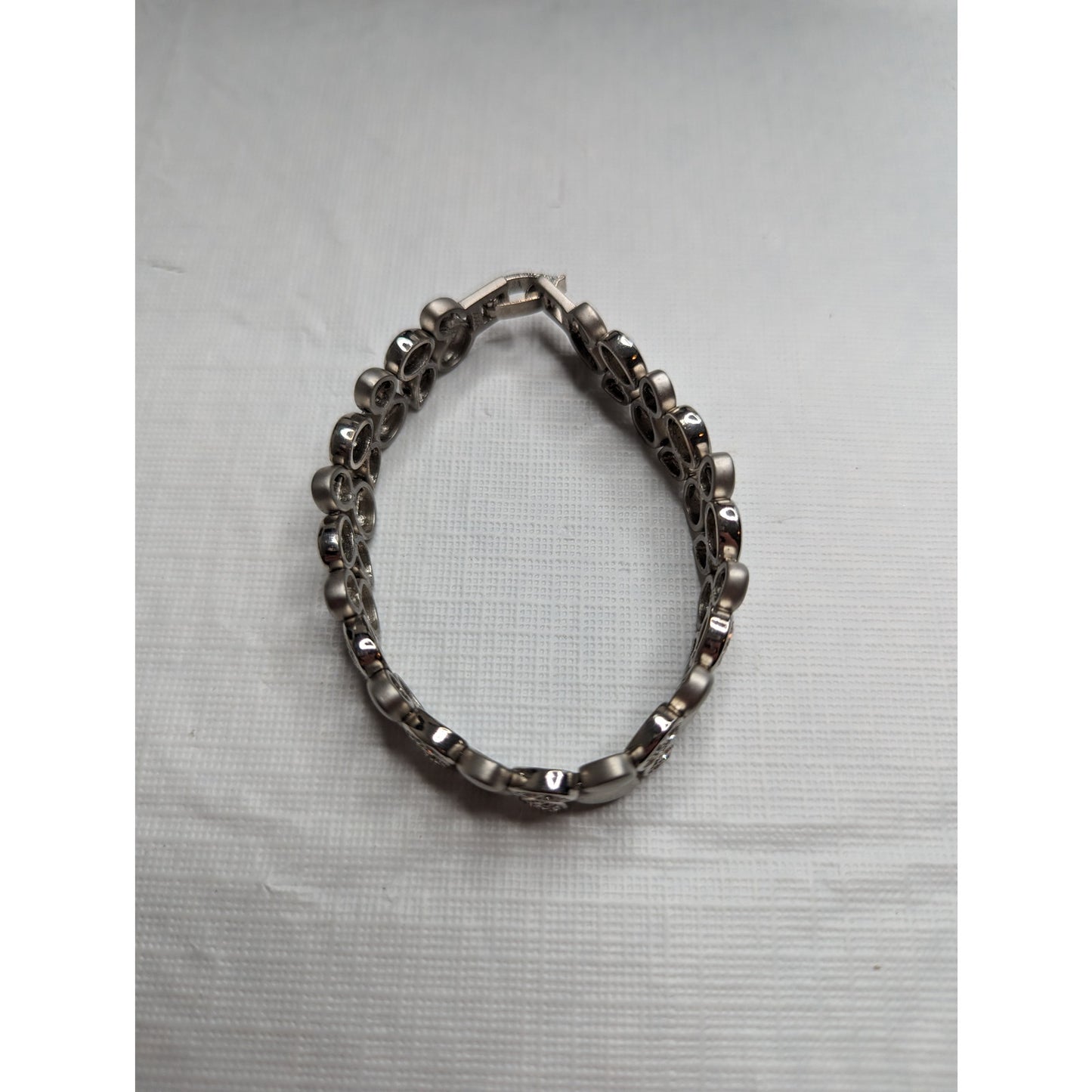 Vintage 1990s Silver Tone Rhinestone Two Layer Clasp Bracelet