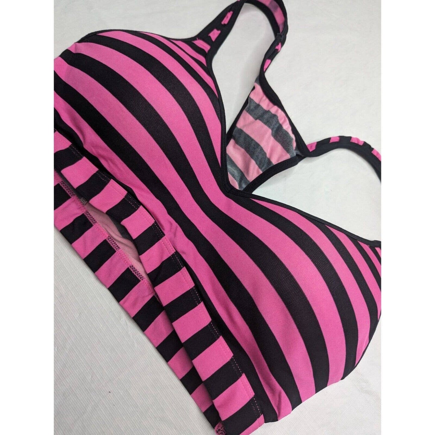 SO Mujeres Sz M Sujetador deportivo ligeramente acolchado Rosa Negro Rayas
