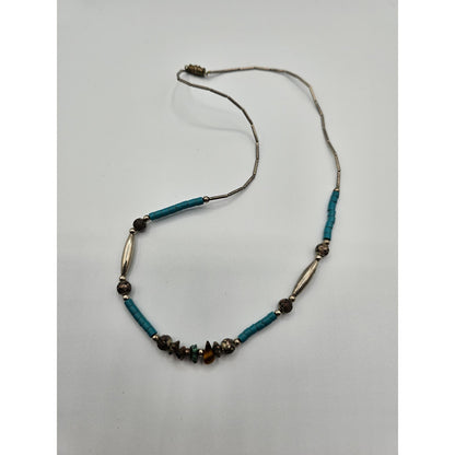 Vintage Southwestern Style Single Strand Necklace Teal and Silver Tone