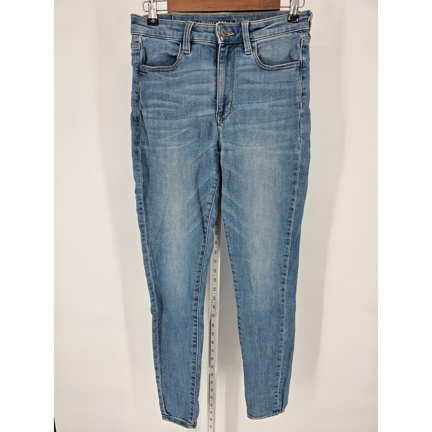 American Eagle Womens Sz 6 Super Hi-Rise Jegging Blue Jeans Light Wash