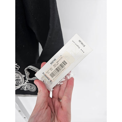 Peter Nygard Womens Sz 6P Petite Black and White Embroidered Blazer Jacket NEW