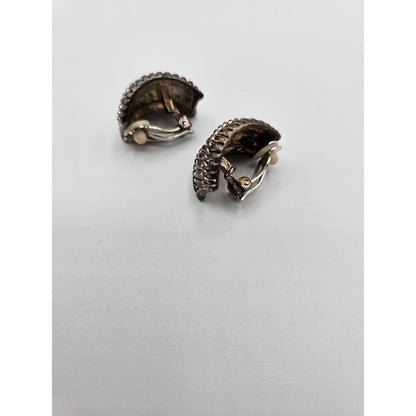 Vintage Silver Tone Clip O Earrings Clamshell Detailed Intricate Metal