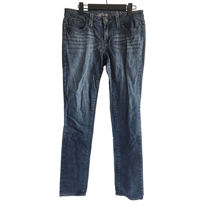 Refuge Juniors Sz 7 Medium Wash Bootcut Blue Jeans