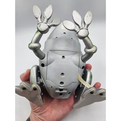 Vintage 1990s Manley Toy Quest Animated Plastic Frog Silver Green Sensor