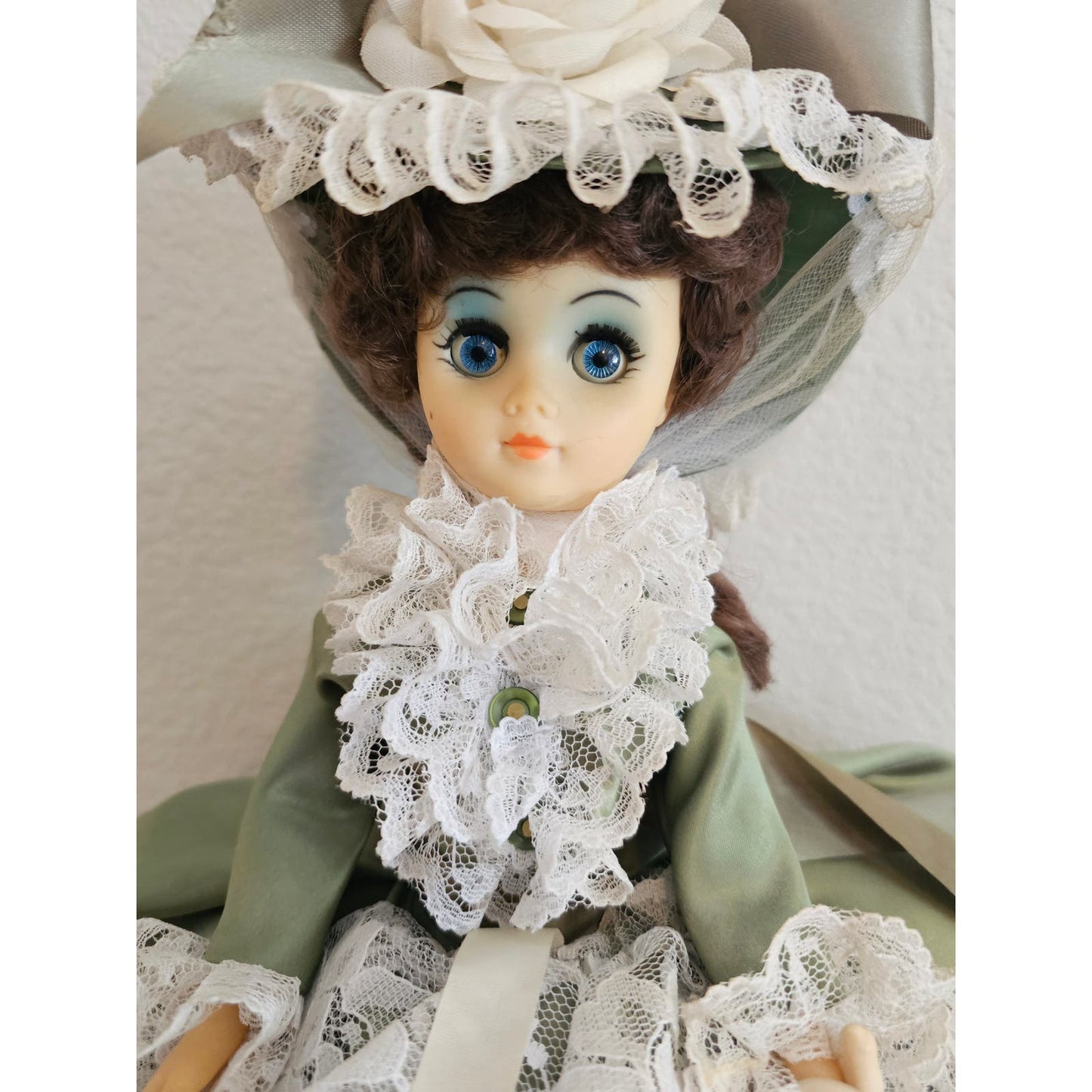 Vintage Cypress Gardens Wide Eyed Southern Belle Doll 18" Green Dress Lace