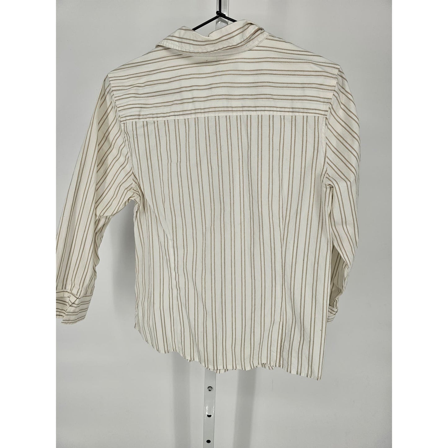 Croft & Barrow Womens Sz M Long Sleeve Button Up Dress Shirt Cream Tan Striped