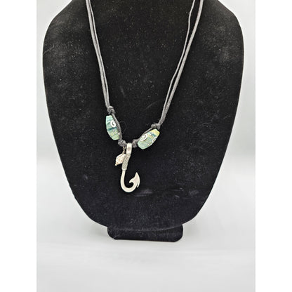 Vintage Y2K Rolled Rope Pendant Necklace Silver Tone Fish Hook Beaded Nautical