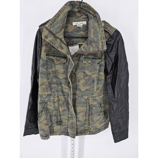 Sans Souci Womens Sz S Camo Print Zip Front Safari Jacket Faux Leather Sleeve