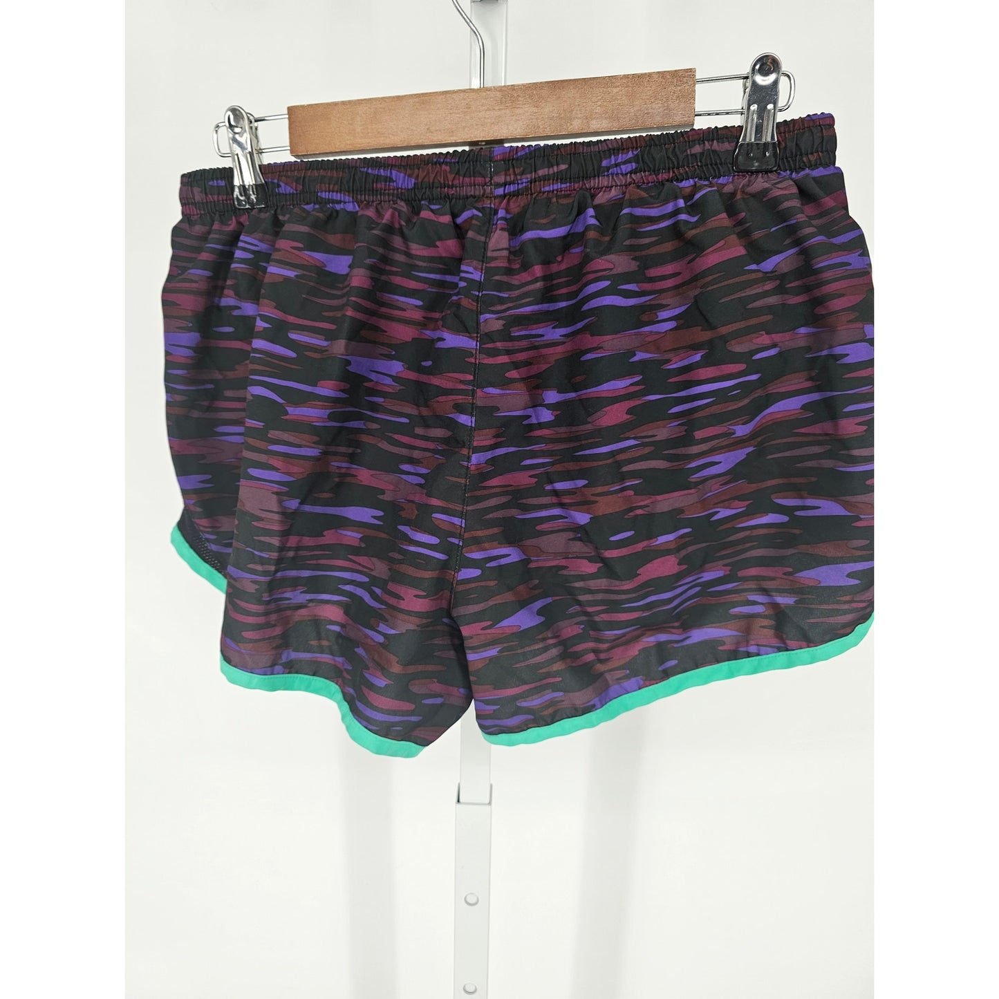 Nike Womens Sz L Lined Running Athletic Shorts Purple Print