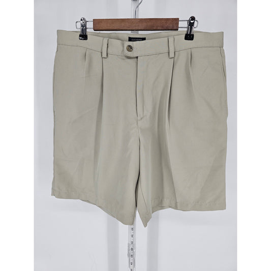 Vintage 1990s Dockers Mens Sz 36 Pleated Front Dress Shorts Light Tan Khaki