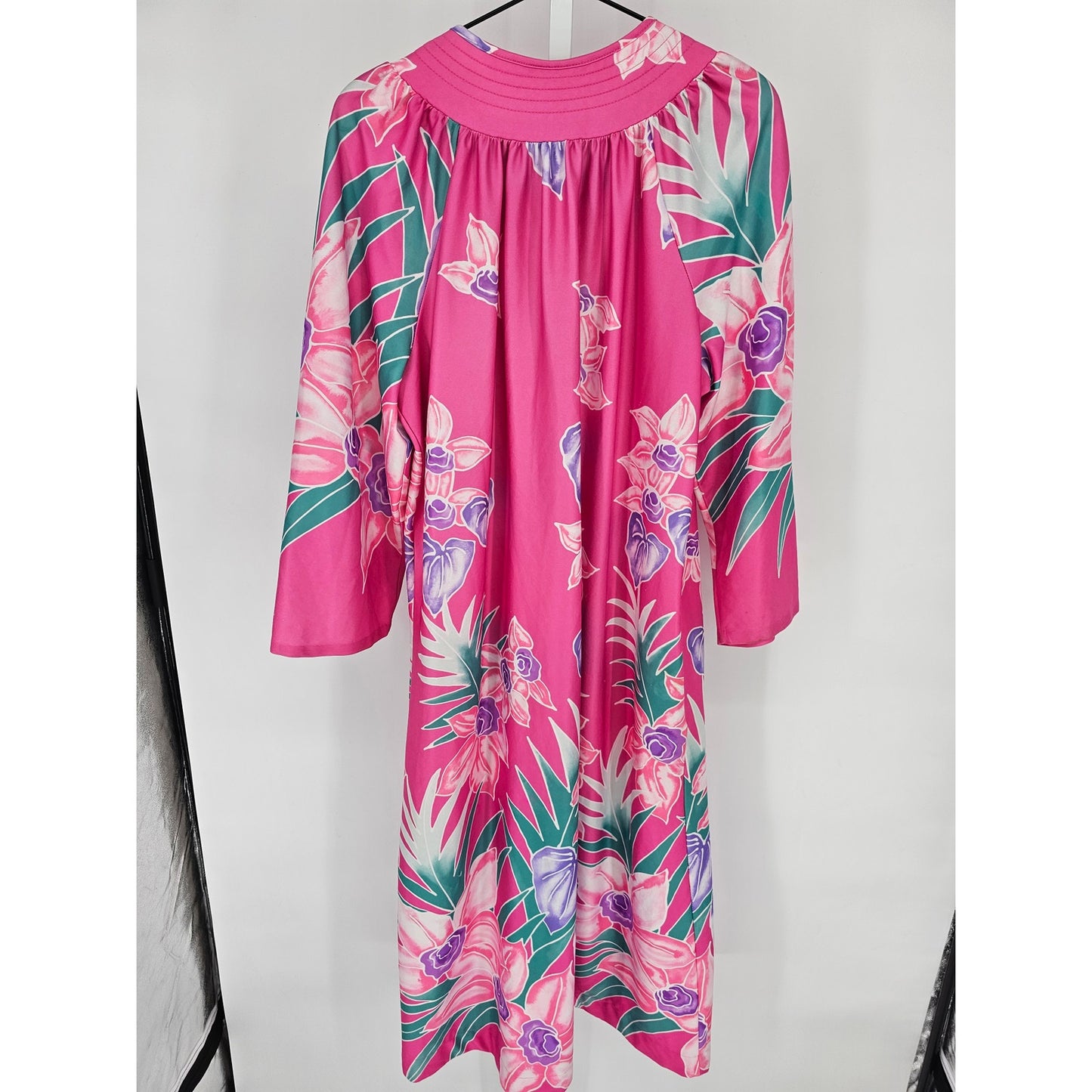 Sears Carriage Court Medium Nightgown Brushed Poly Satin Long Sleeve Pink Floral