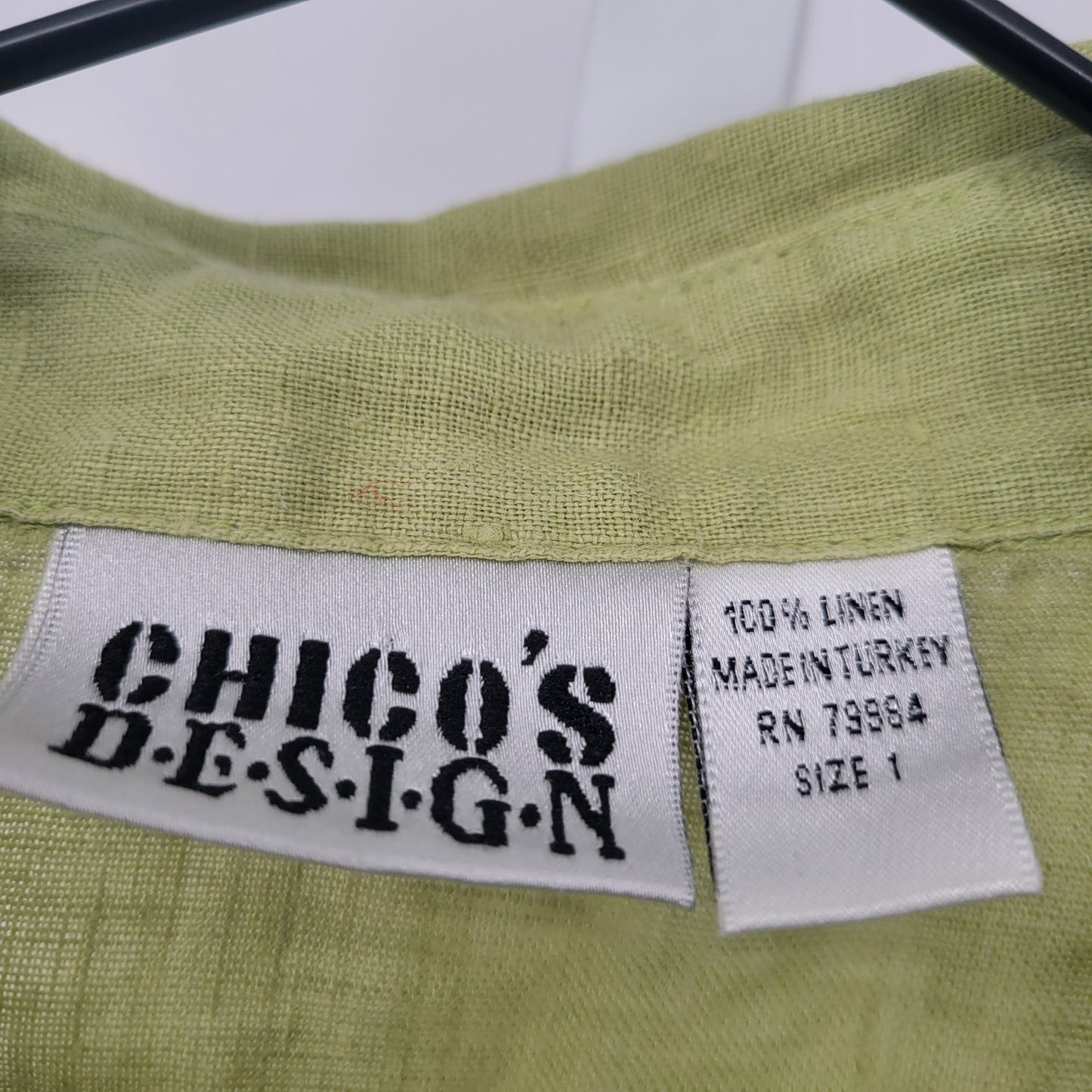 Chicos Womens Sz 1 (M) 100% Linen Button Up Sleeveless Blouse Lime Green