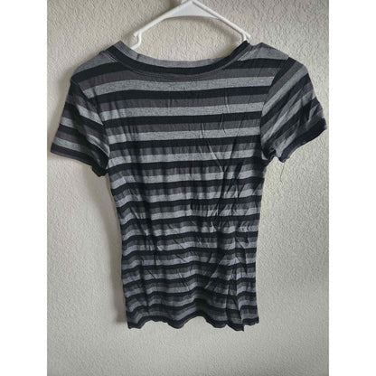 Wet Seal womens Sz M Short Sleeve V Neck T Shirt Gray Striped