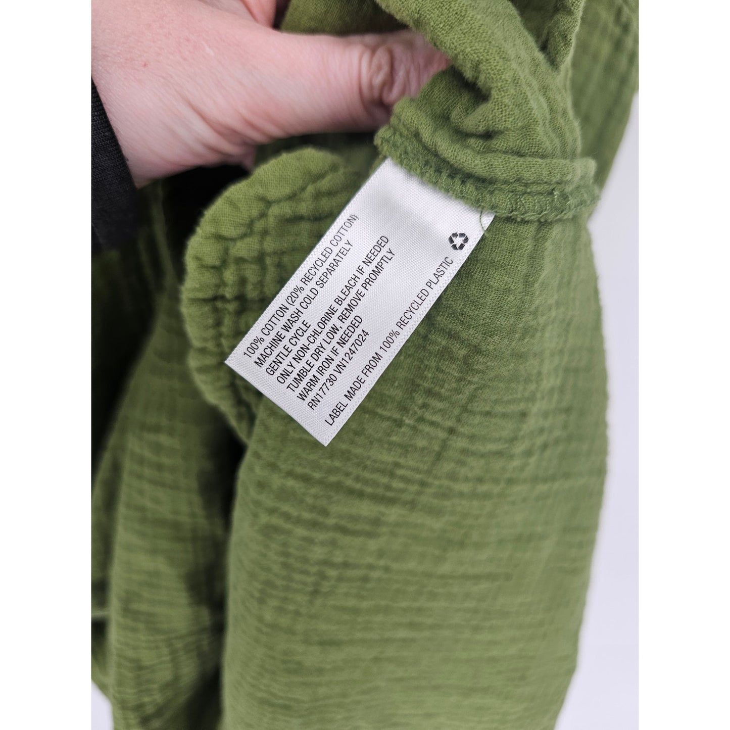 Universal Threads Womens Sz XS Knee Length Green Dress Gauzy Short Sleeve