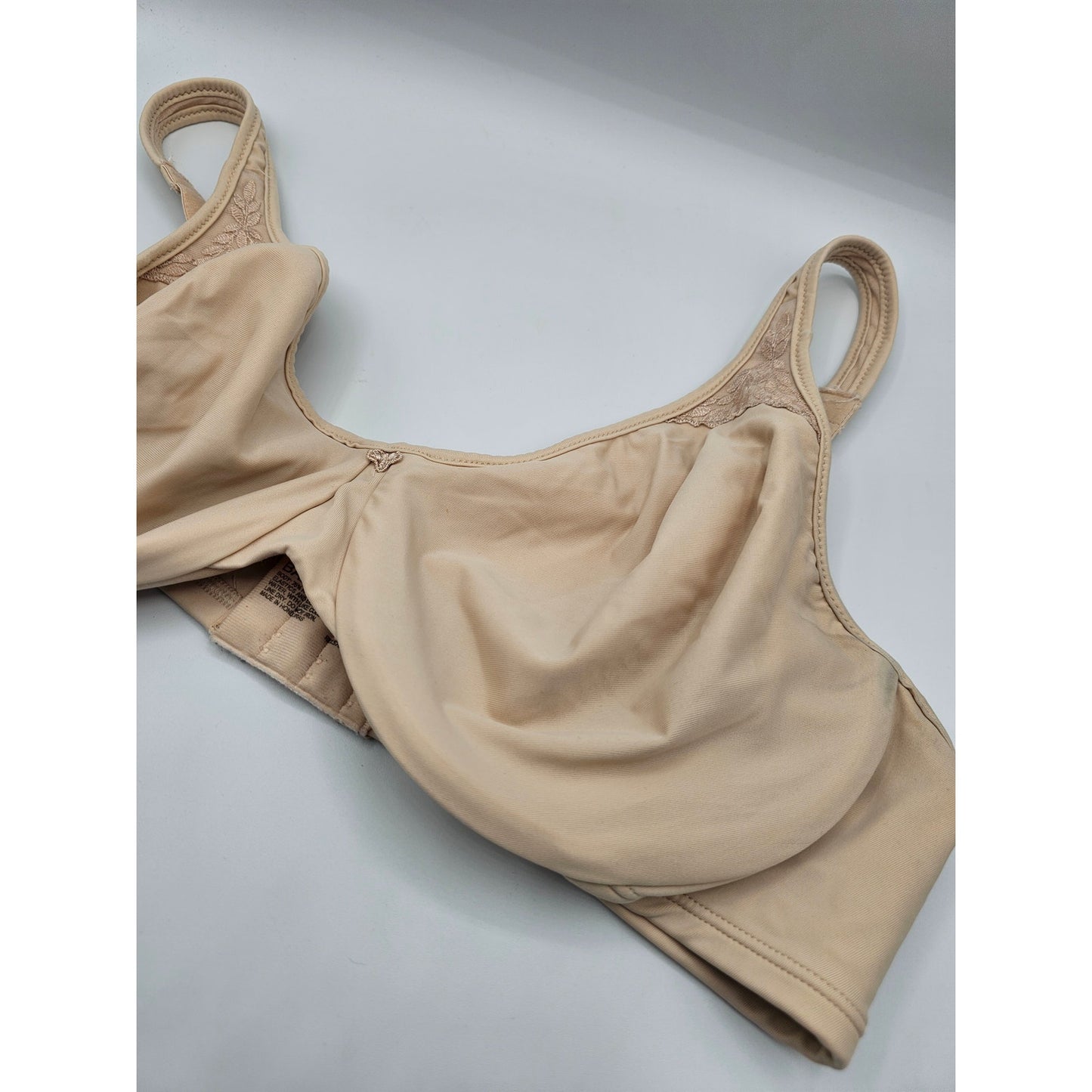 Bali Womens Sz 40D Beige Unlined T Shirt Bra Style 3385