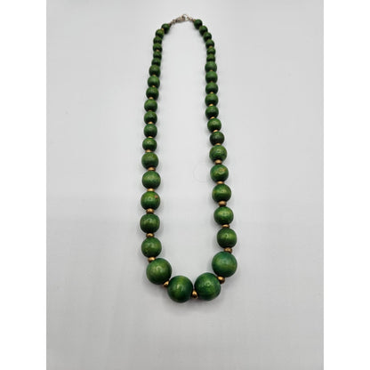 Vintage 1970s Avocado Green Single Strand Graduated Beaded Necklace