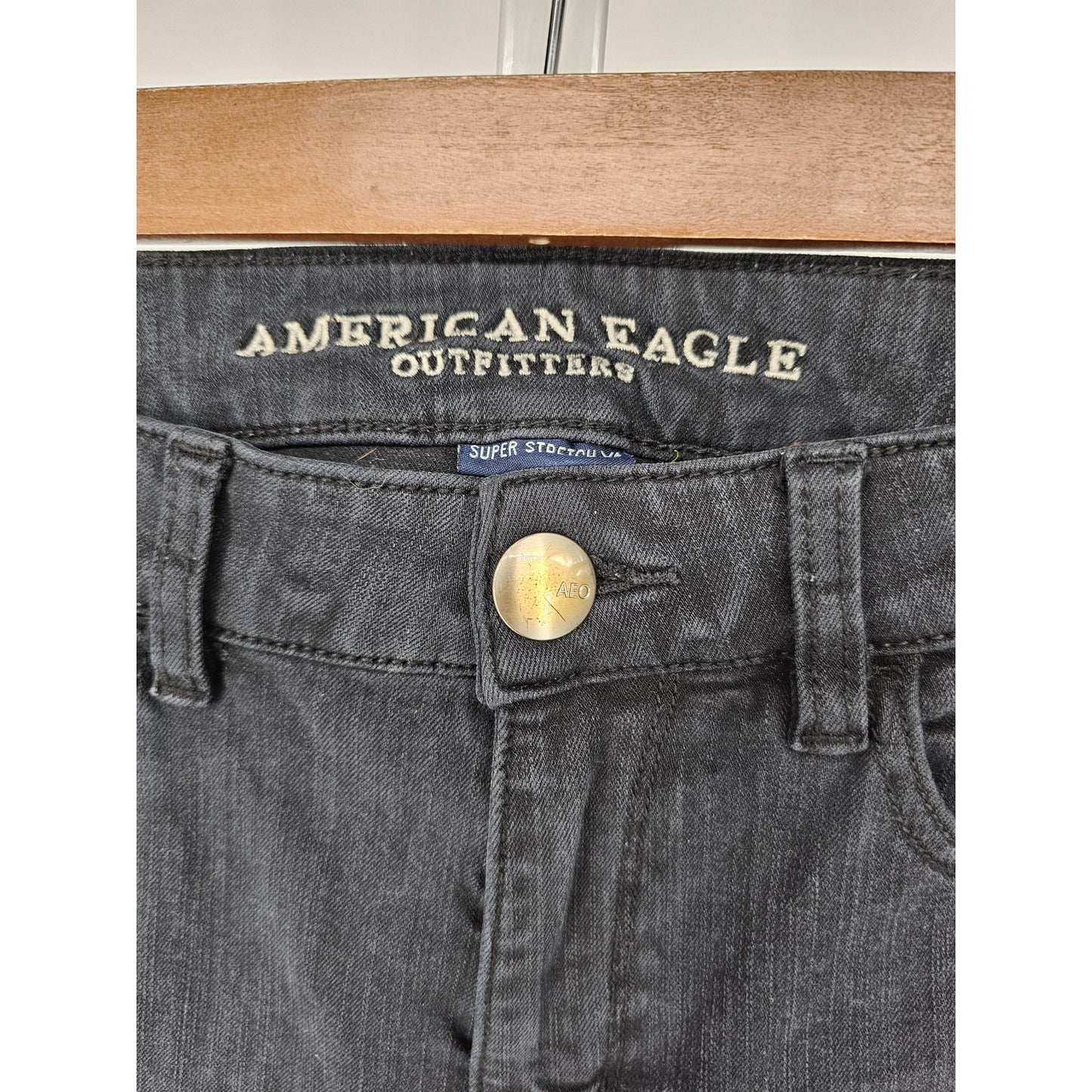 American Eagle Womens Sz 4L Long High Rise Jegging Jeans Black Stonewash