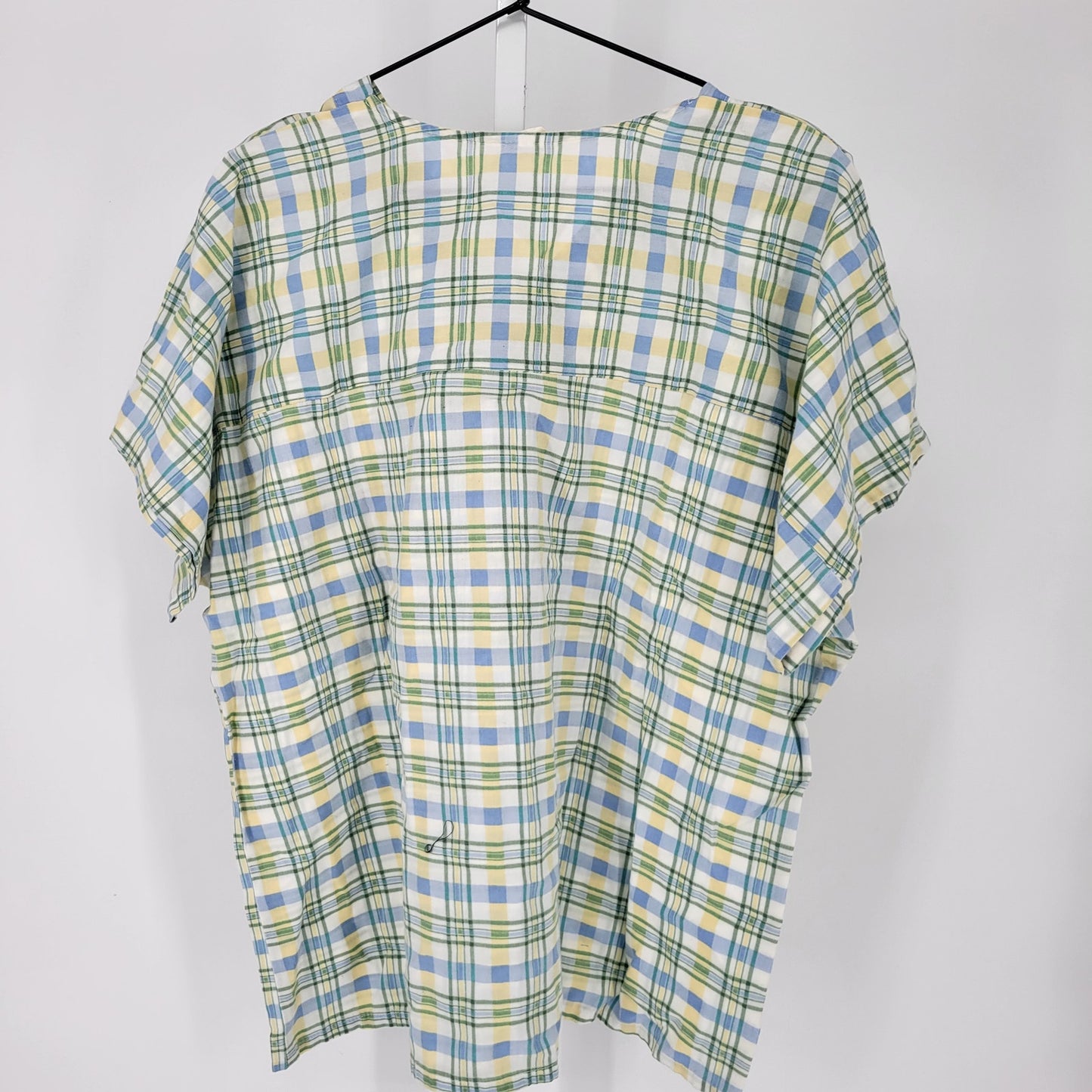 Vintage Tafford Womens Sz L Short Sleeve V Neck Scrub Top Blue Yellow Plaid