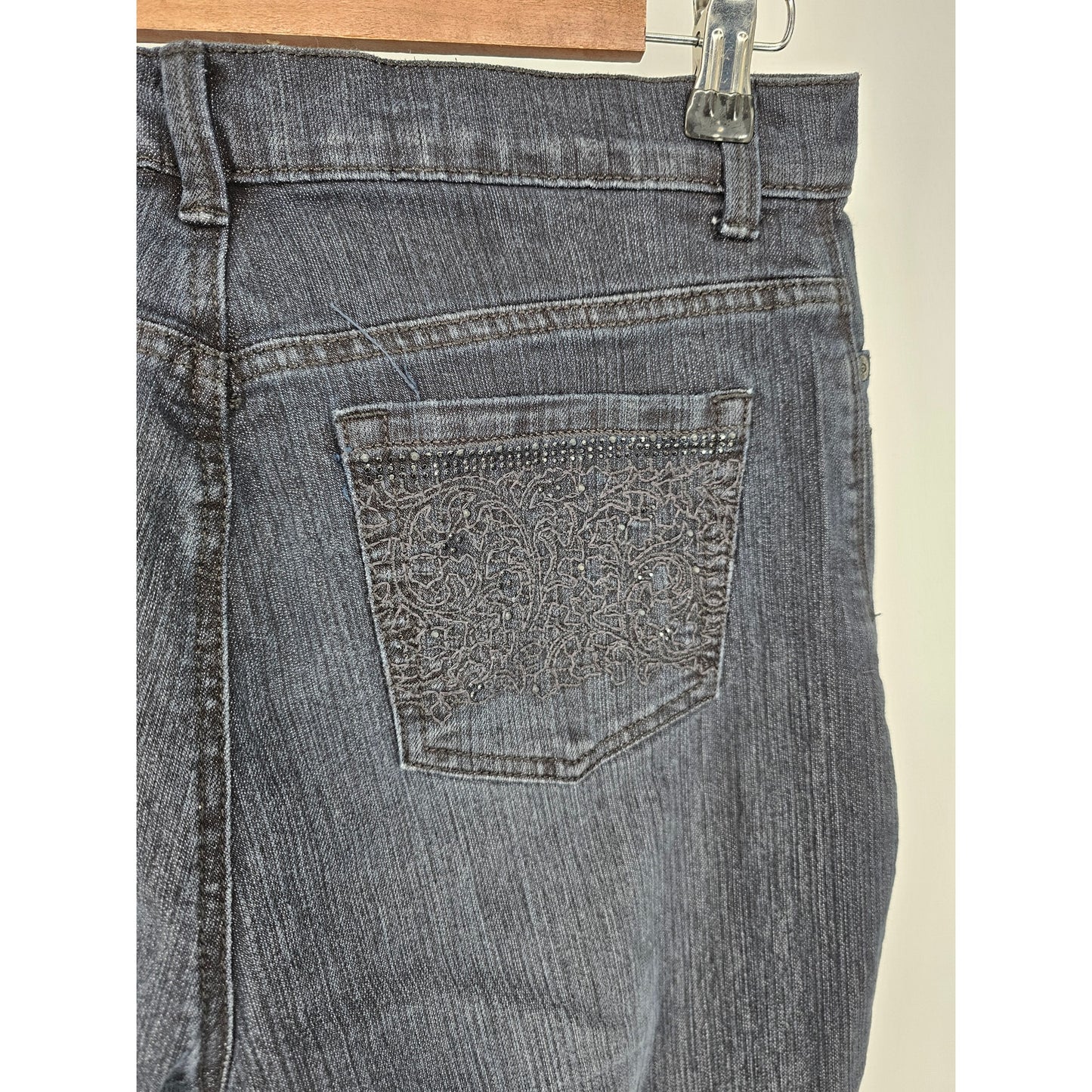 Gloria Vanderbilt Womens Sz 6 All Around Slimming Effect Blue Jeans Dark Wash
