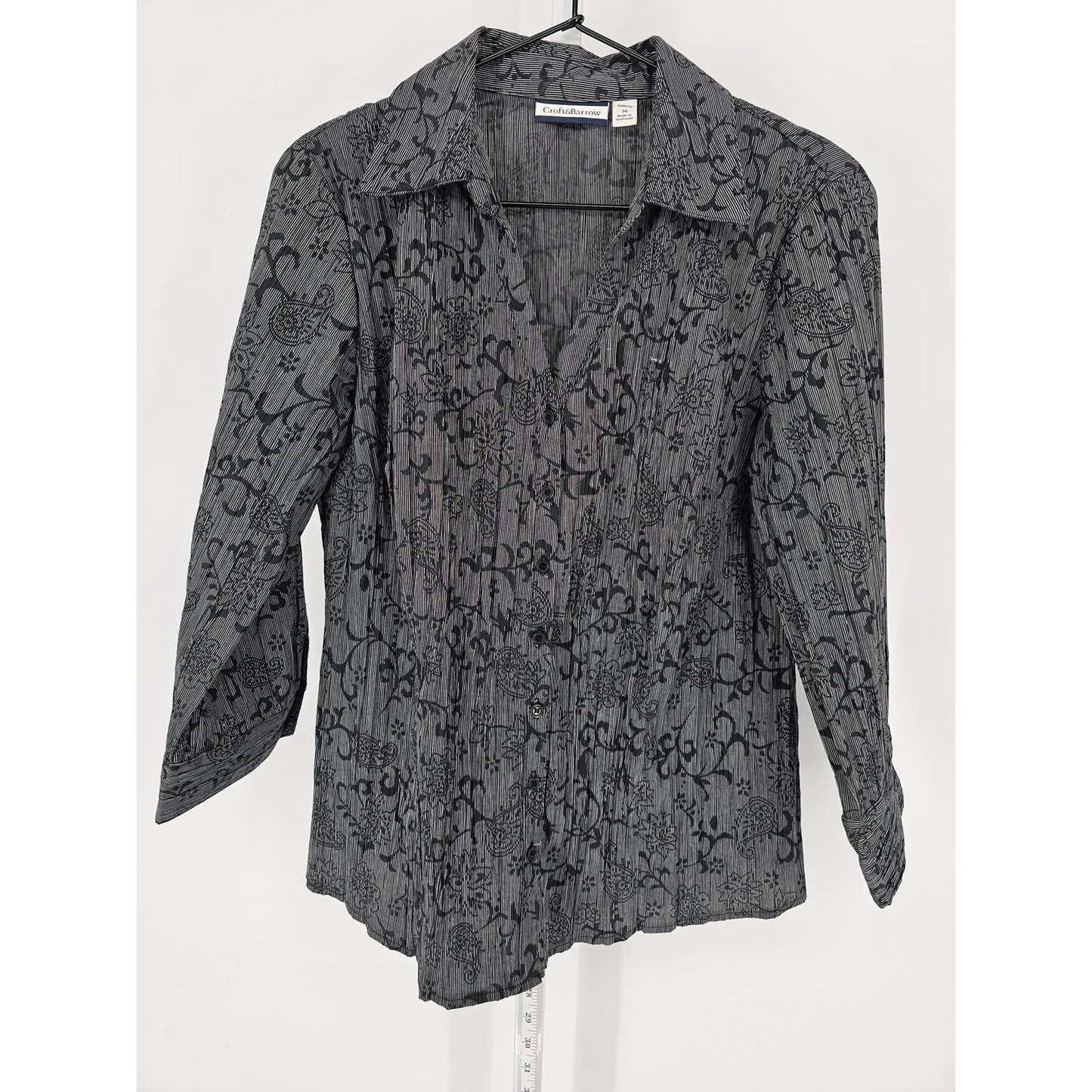 Croft & Barrow Womens Sz M Long Sleeve Button Up Dress Shirt Black Gray Floral