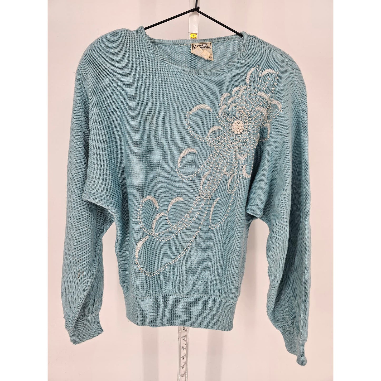 Vintage Campus Casuals Womens Sz L Wool Blend Sweater Light Blue Embroidered