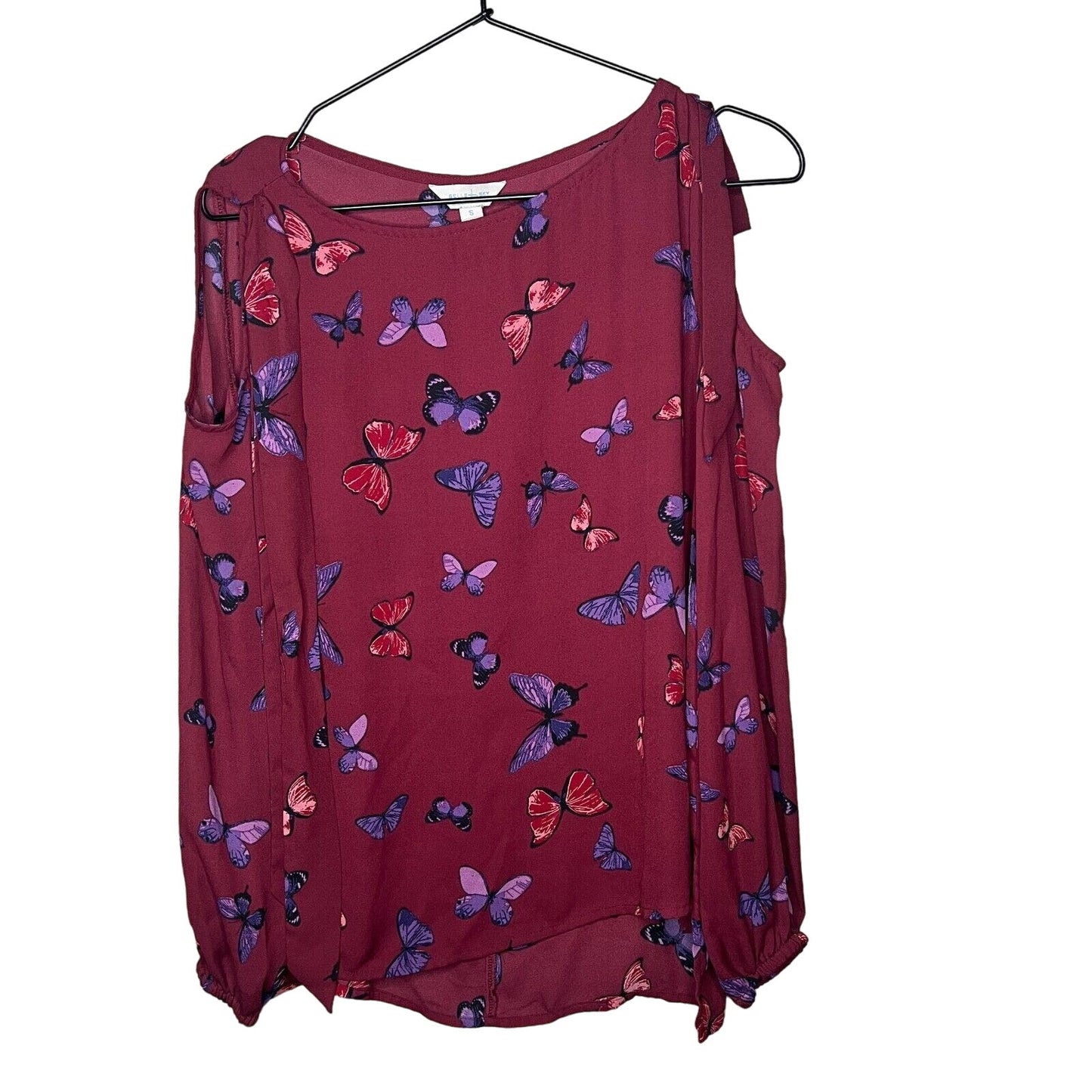 Belle & Sky Womens Sz S Cold Shoulder Long Sleeve Blouse Butterfly Print