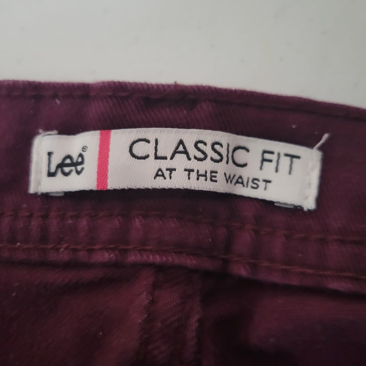 Lee Womens Sz 10 Short Straight Leg Ath The Waist Jeans Burgundy Red 10P