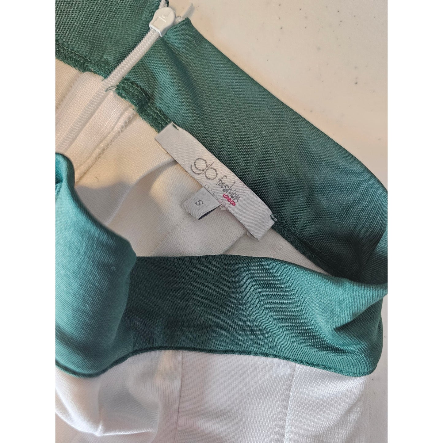 Glo Fashion London Womens Sz S Pleated Tennis Skirt White Green Trim