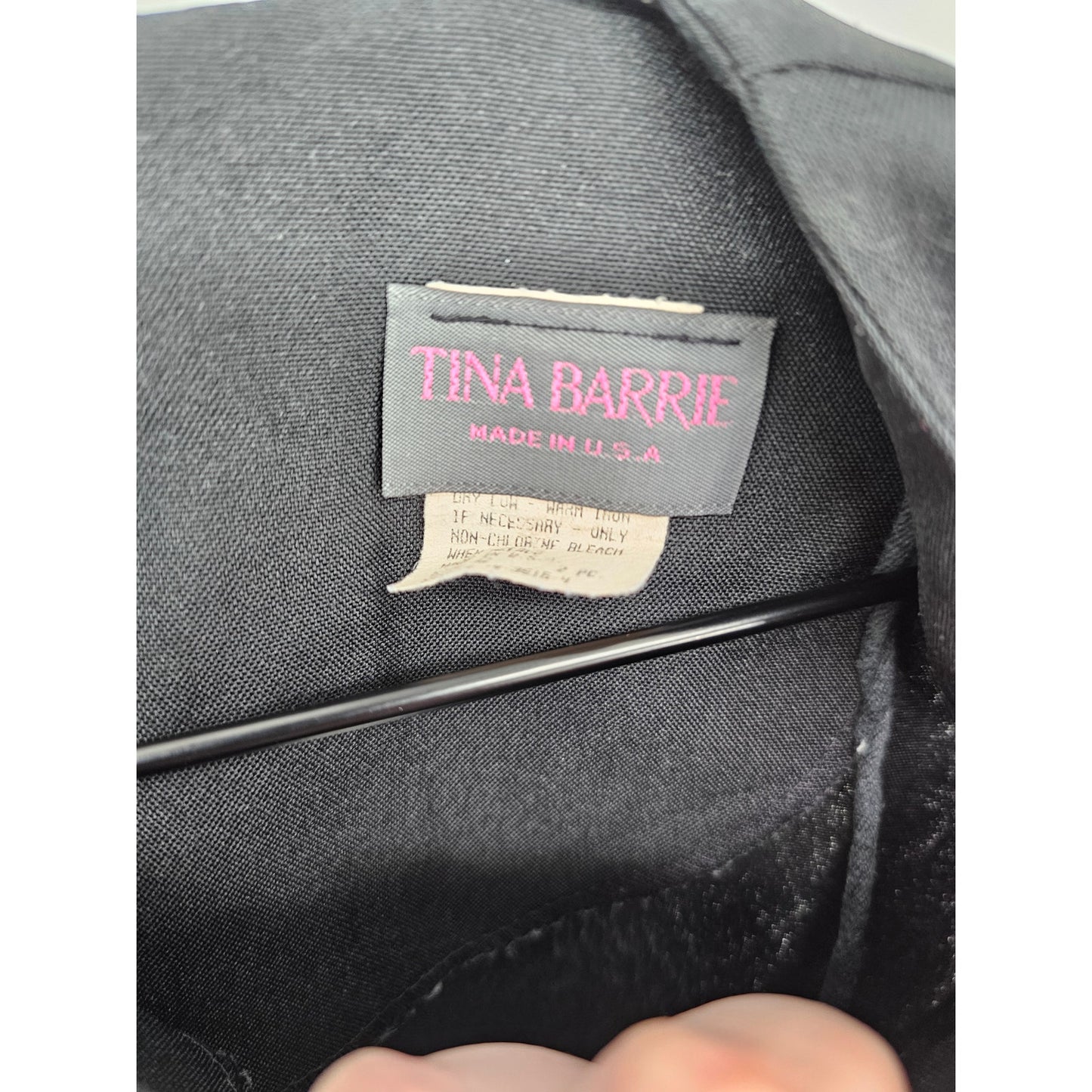 Vintage 1960s Tina Barrie Womens Sz 12 Knee Length Sheath Dress Solid Black