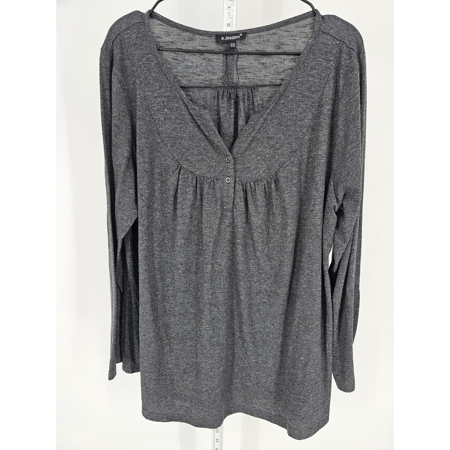 A Jesdani Womens Sz 2X Long Sleeve V Neck Blouse Gray