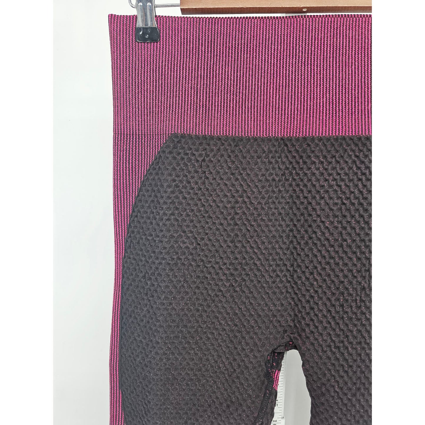 Soho Apparel Womens Sz M/L Full Length High Waist Leggings Pink and Navy Blue