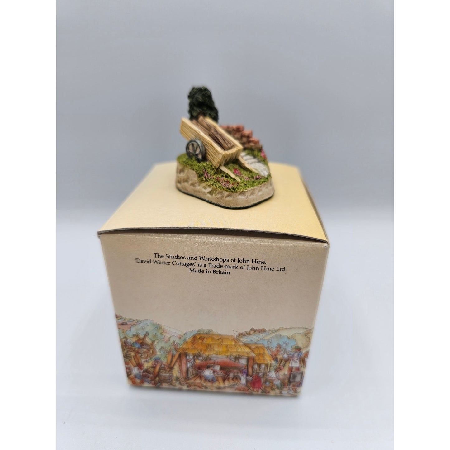 Vintage David Winter Cottages Cameos Greenwood Wagon 1991