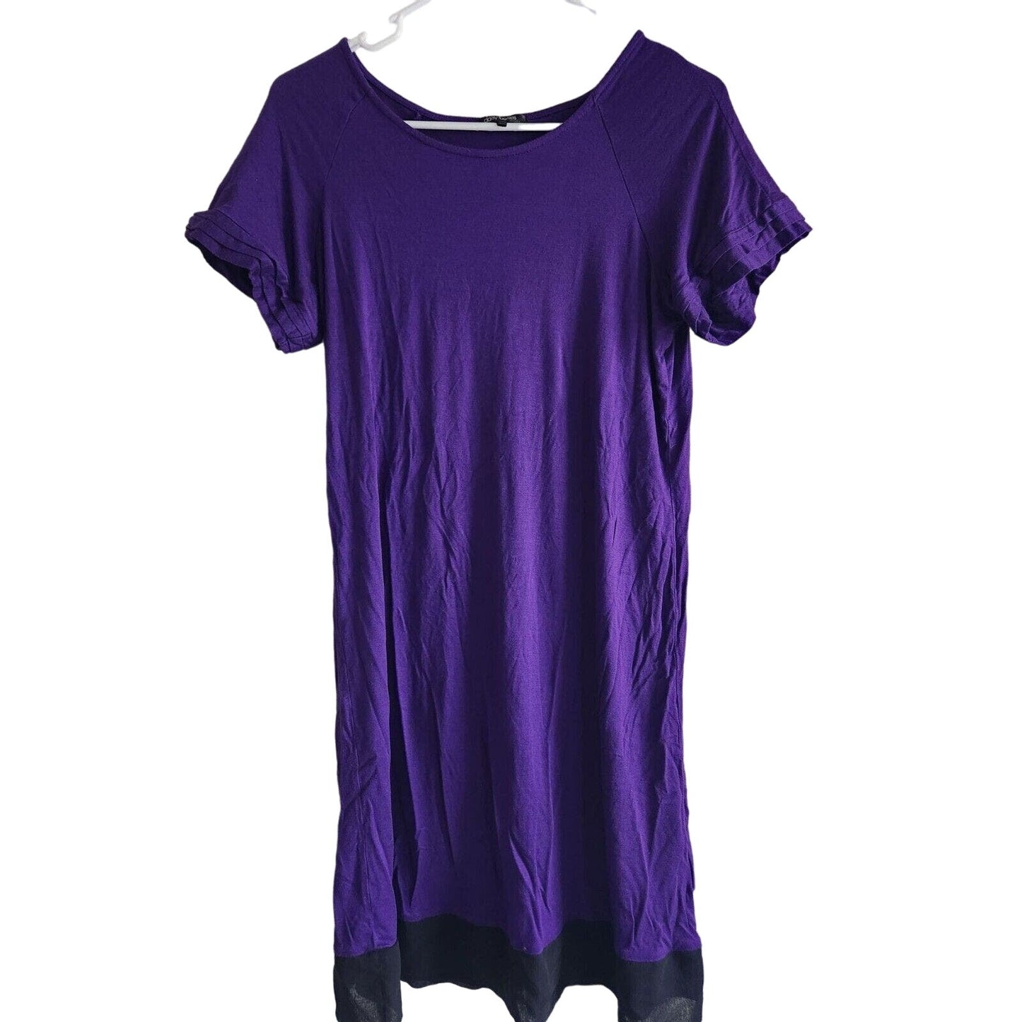 Daisy Fuentes Womens Sz M Purple and Black Short Sleeve Nightgown