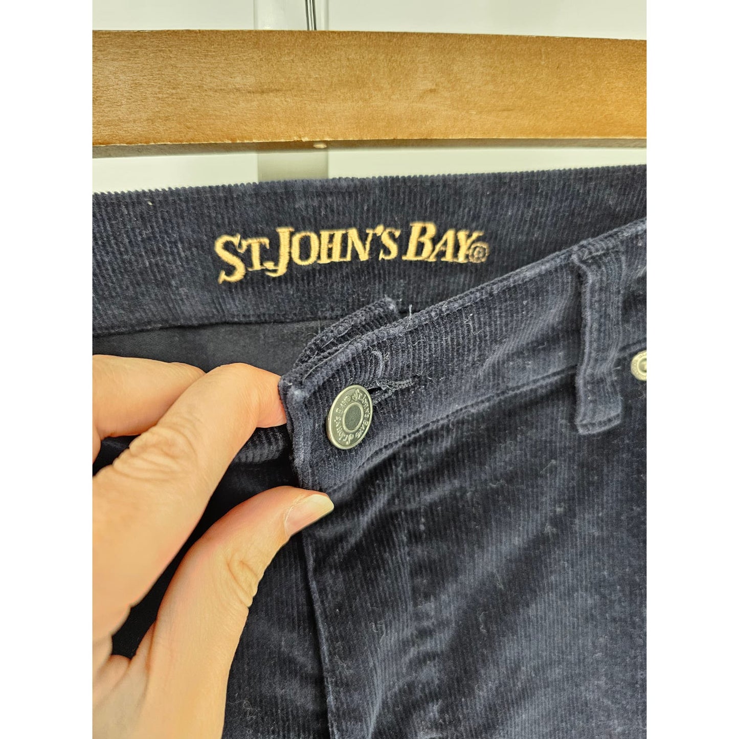 St Johns Bay Womens Sz 6 Bootcut Corduroy Pants Navy Blue