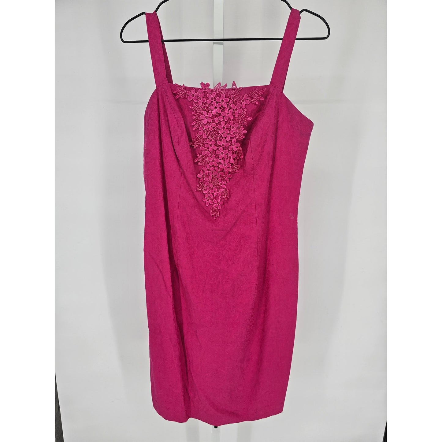 Vintage 1980s Womens Sz 6 Knee Length Dress Sleeveless Hot Pink Lace Detail