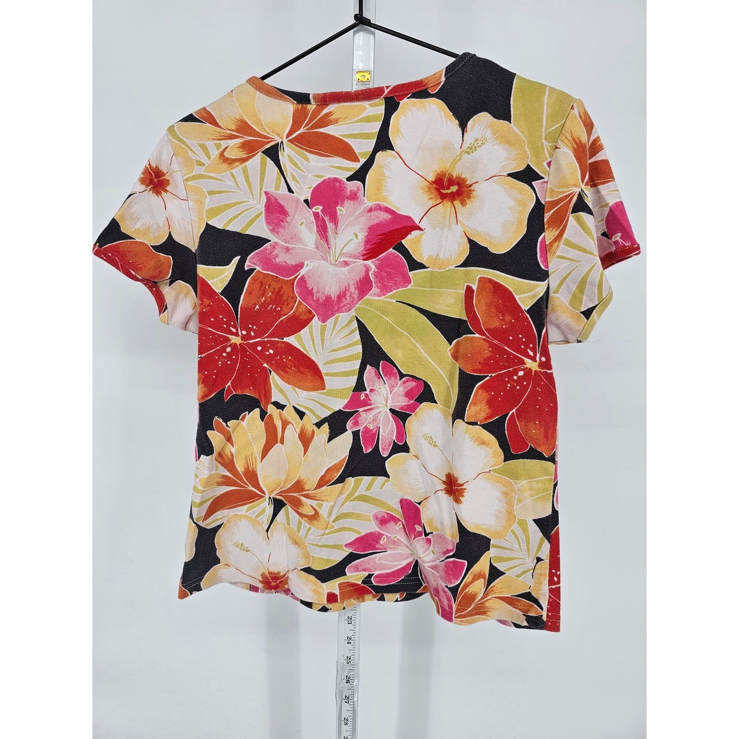 White Stag Womens Sz L Short Sleeve T Shirt Yellow Red Floral Scoop Neck