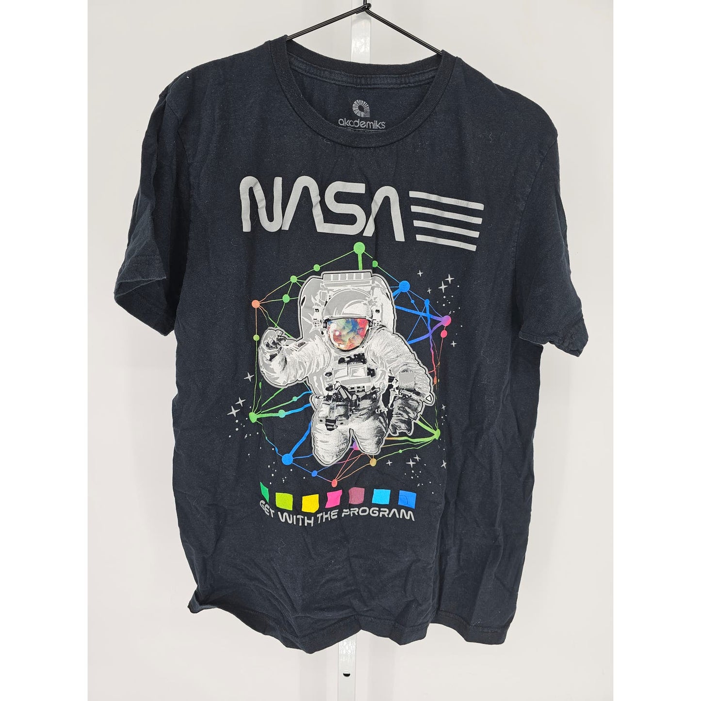 Akademiks Mens Sz L Short sleeve T Shirt Nasa Space