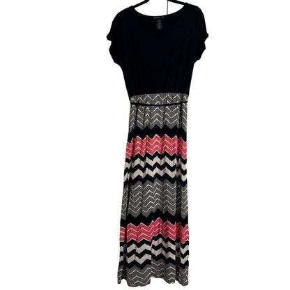Design History Womens Sz M Maxi Dress Black Gray Pink Chevron Print