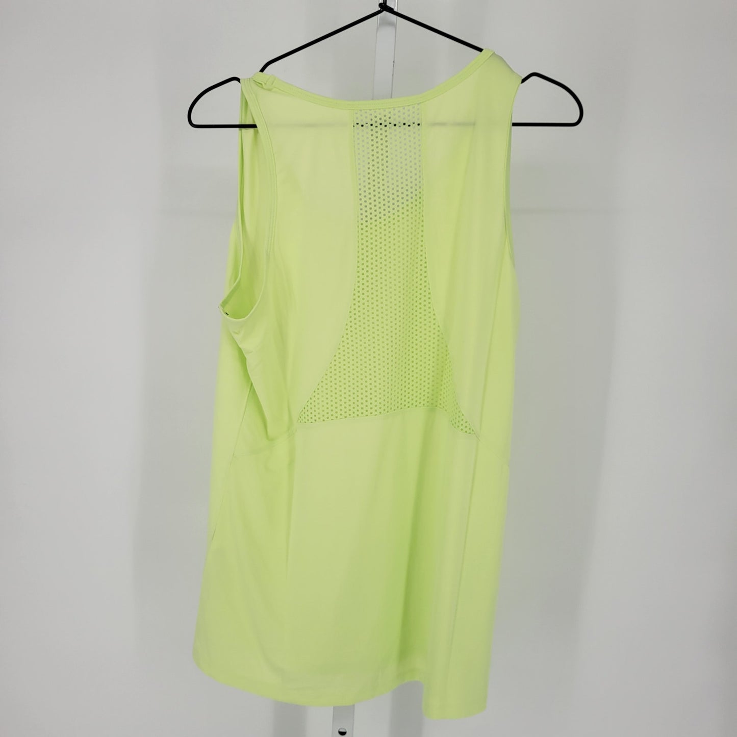 Marika Womens Sz M Loose Fit Athletic Tank Top Bright Neon Green