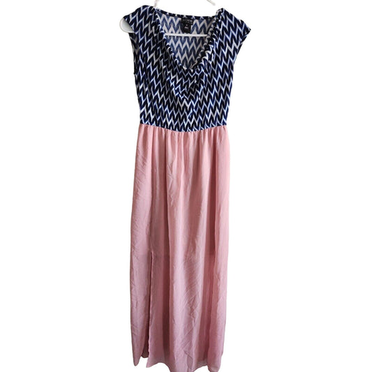 En Focus Studio Womens Sz 6 Maxi Dress Blue Chevron Light Pink