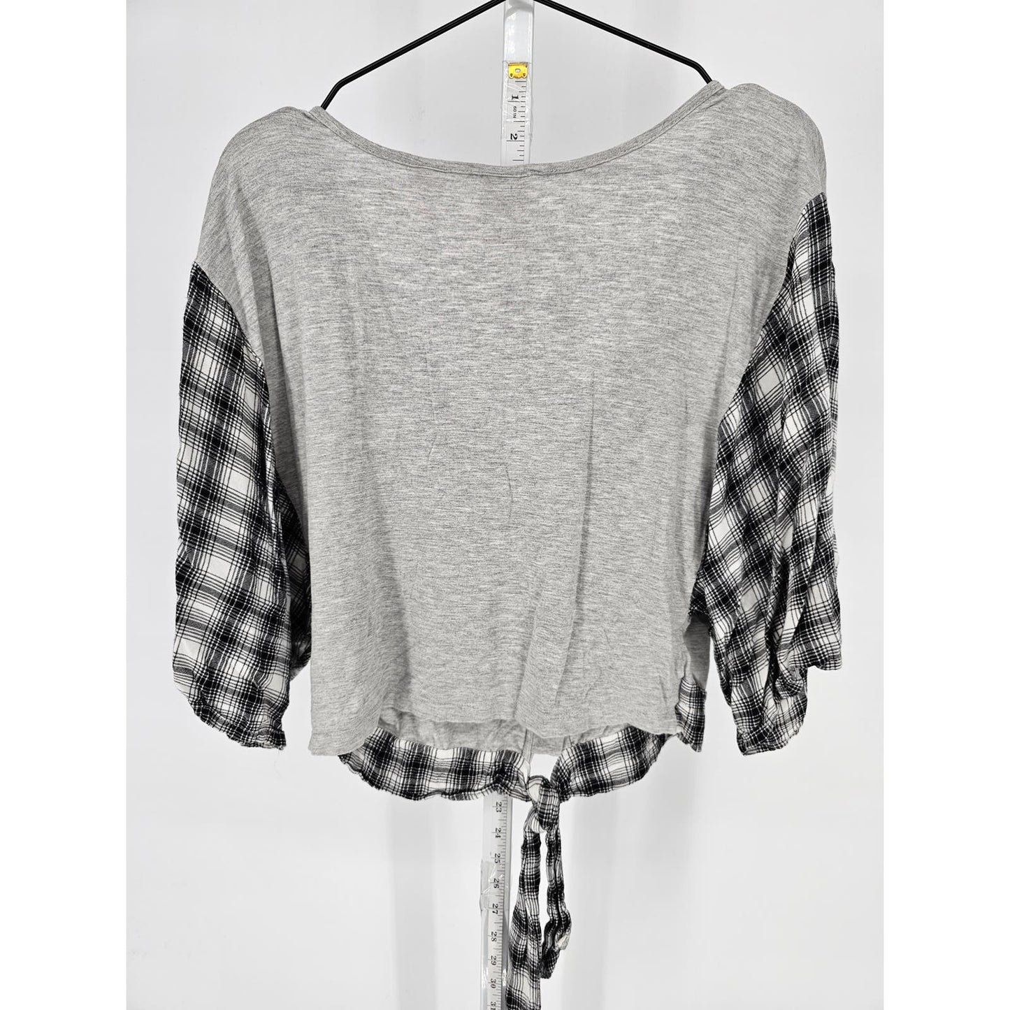 Daytrip Womens Sz S Balloon Sleeve Cropped Button Front Top Gray Plaid