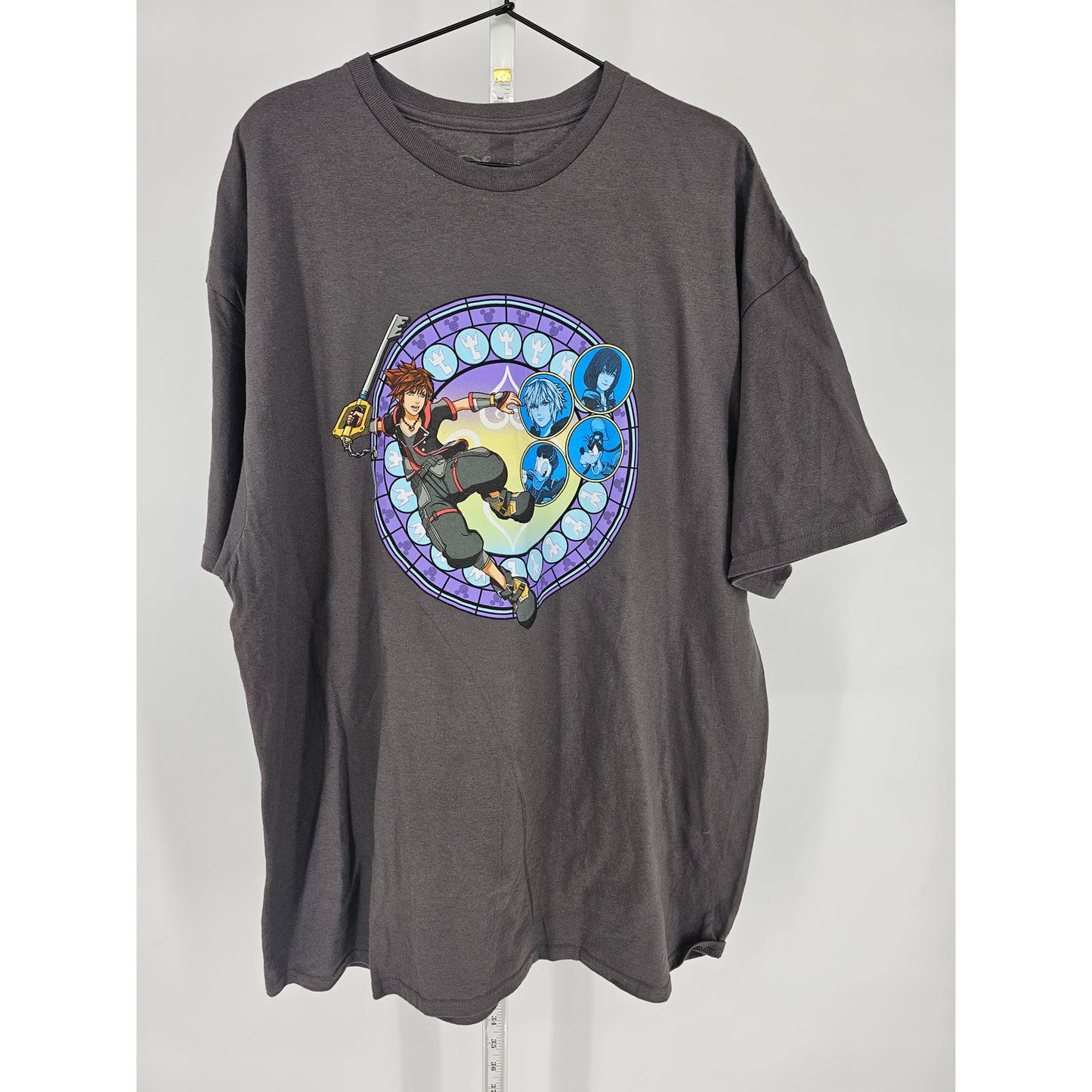 Kingdom Hearts Mens Sz XXL Short Sleeve Graphic T Shirt Sora Keyblade Gray