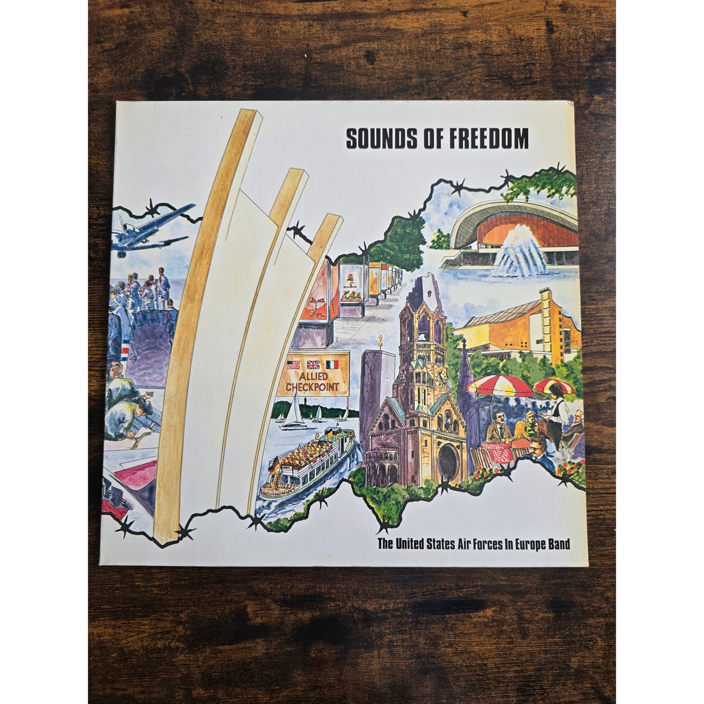 Sounds of Freedom The United States Air Forces in Europe Band Gema 66.21 698-01