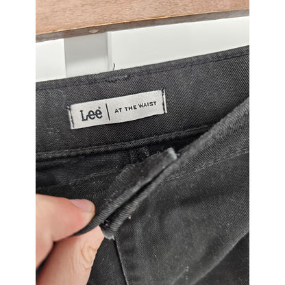 Vintage Lee At The Waist Womens Sz 8 Black Pleated Cotton Shorts