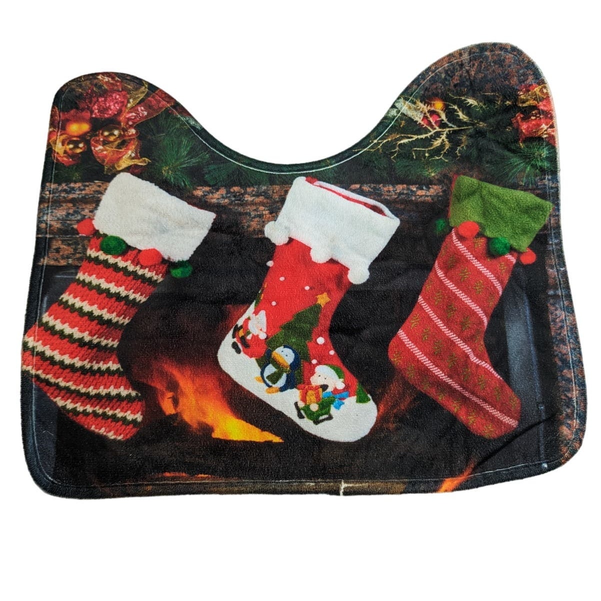 Vintage 1990s Christmas Holiday Bathmat Bath Mat Stockings Fire