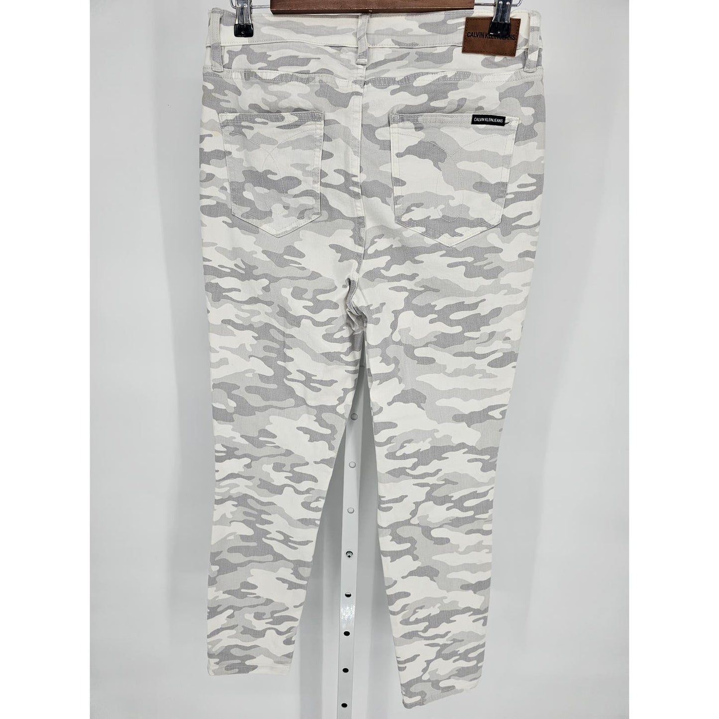 Calvin Klein Jeans Womens Sz 30 Skinny Jeans Gray White Camo Camouflage